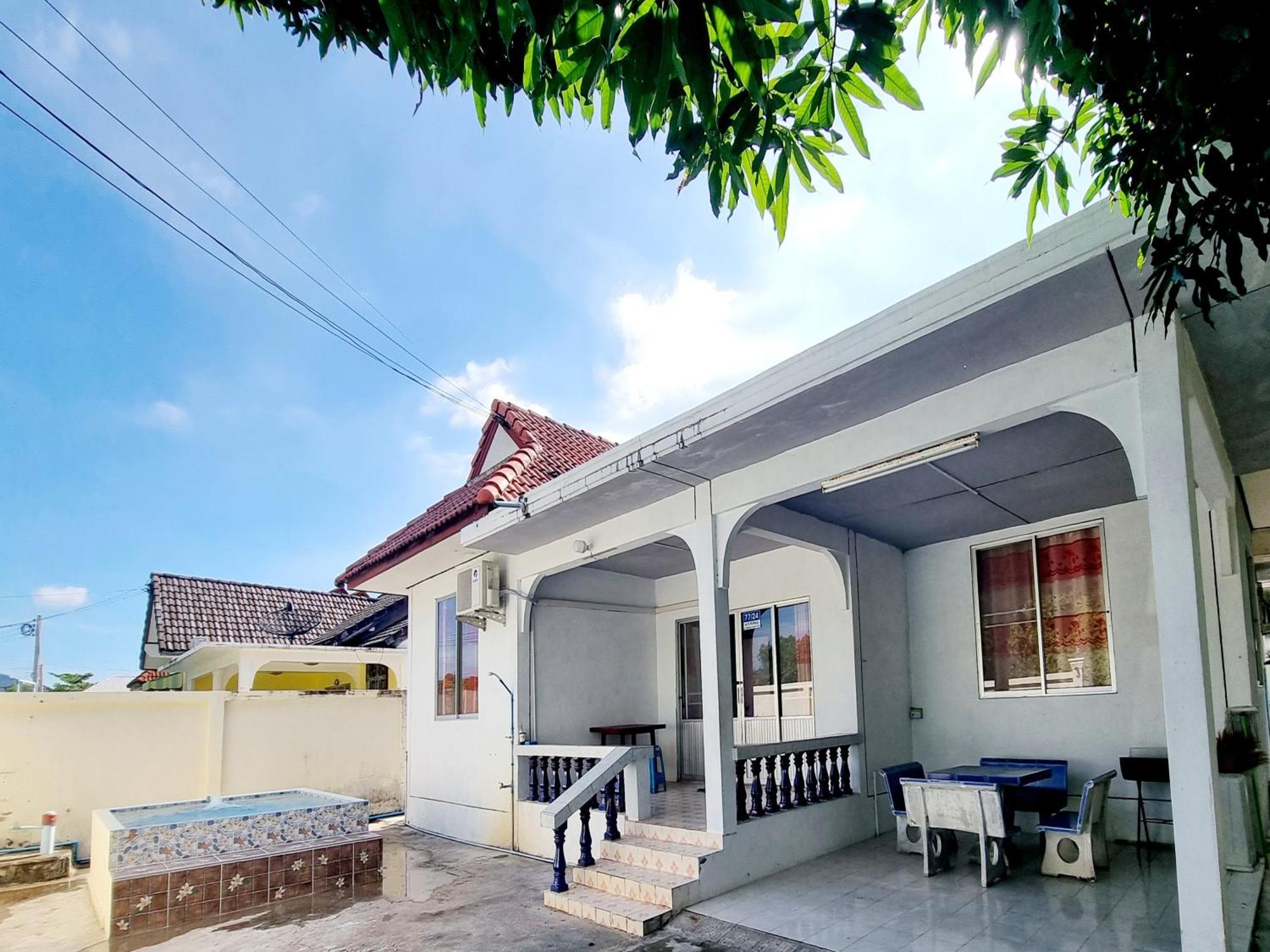 Mae Rampung Beach House คาราโอเกะและสระเด็ก Rayong Kültér fotó
